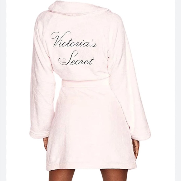 Victoria's Secret Plush Light Pink Soft Short Robe Women’s Size Medium Large - Picture 1 of 8